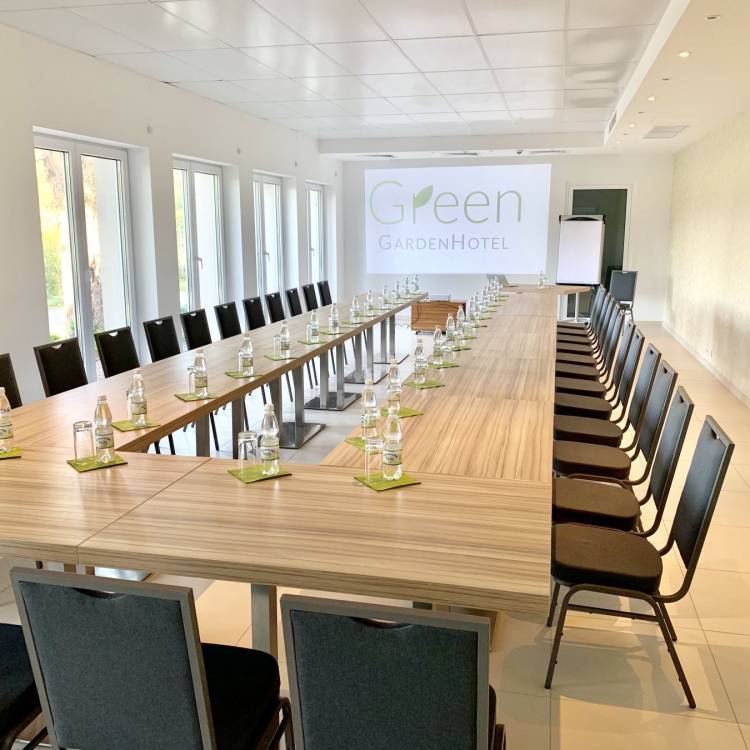 Konferencje i szkolenia